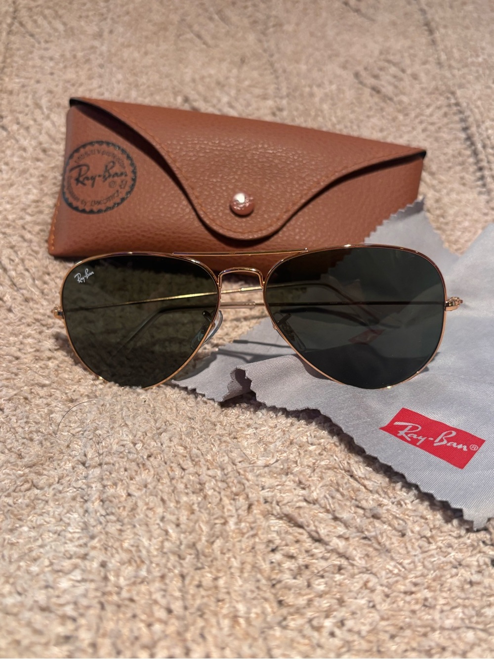 Ray-Ban Aviator Classic Gold Green Sunglasses RB 3025 with Case